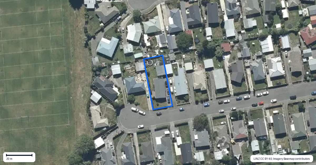 Property context map for 18 Camelia Place, Islington, Christchurch