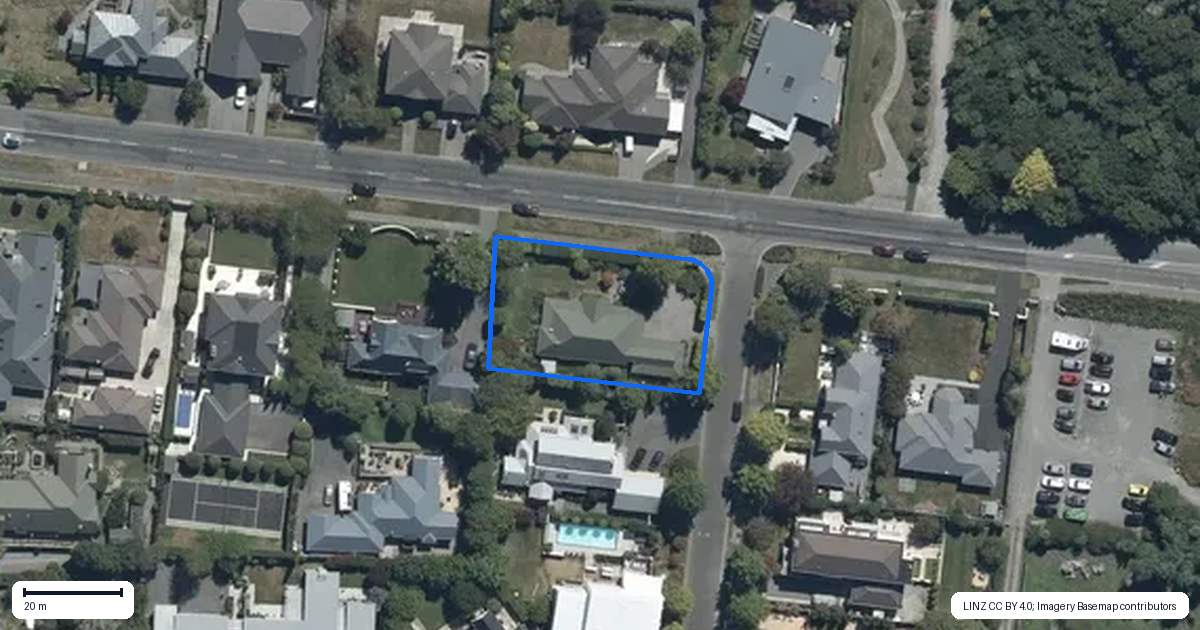 Property context map for 2 Springvale Gardens, Harewood, Christchurch