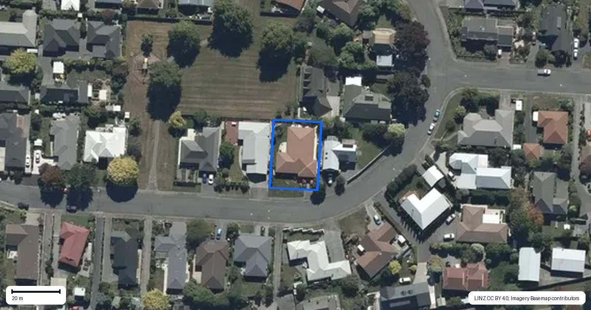 Property context map for 73 Regency Crescent, Redwood, Christchurch