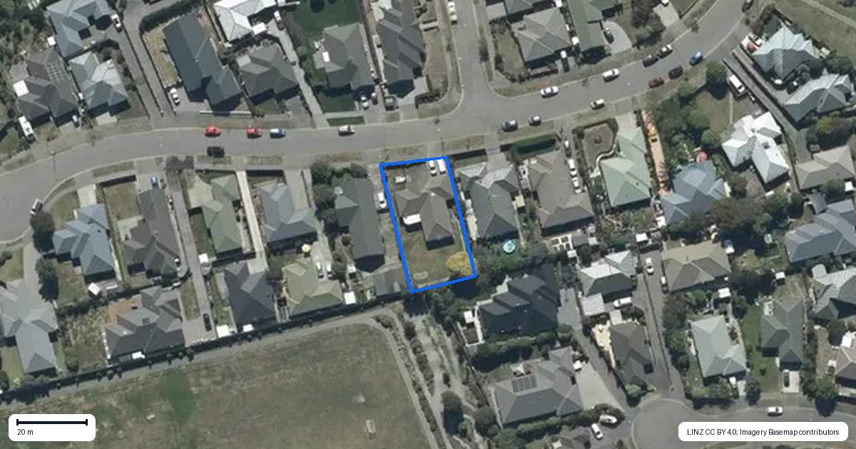 Property context map for 33 Surfers Place, North New Brighton, Christchurch