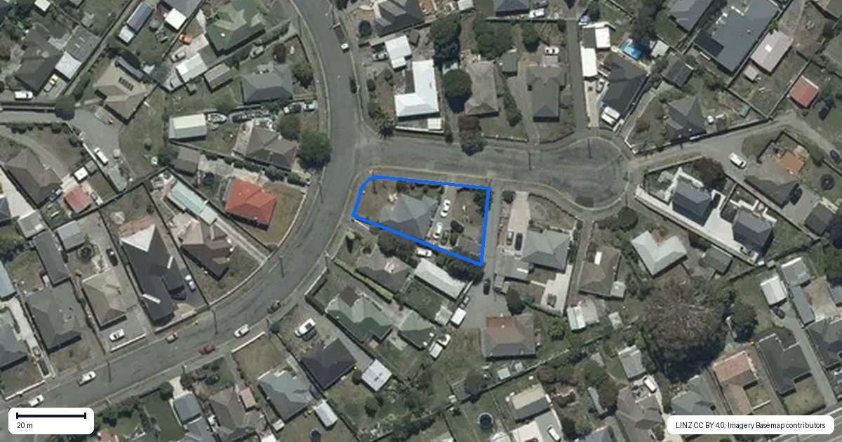 Property context map for 44 Vancouver Crescent, Wainoni, Christchurch