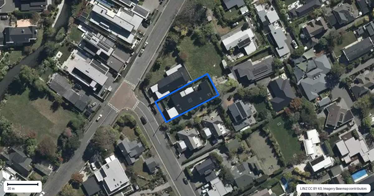 Property context map for 32 Queens Avenue, Merivale, Christchurch