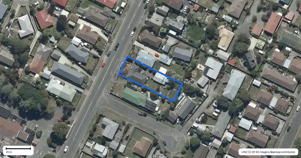 Property context map for 21 Inwoods Road, Parklands, Christchurch