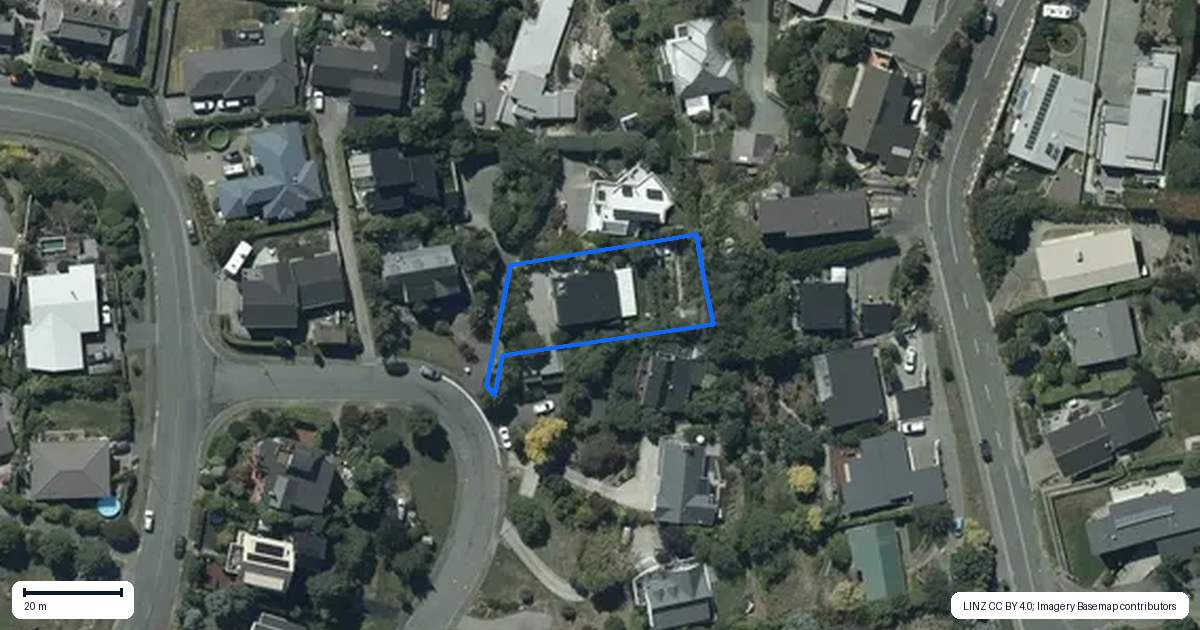 Property context map for 11 Janice Place, Mount Pleasant, Christchurch