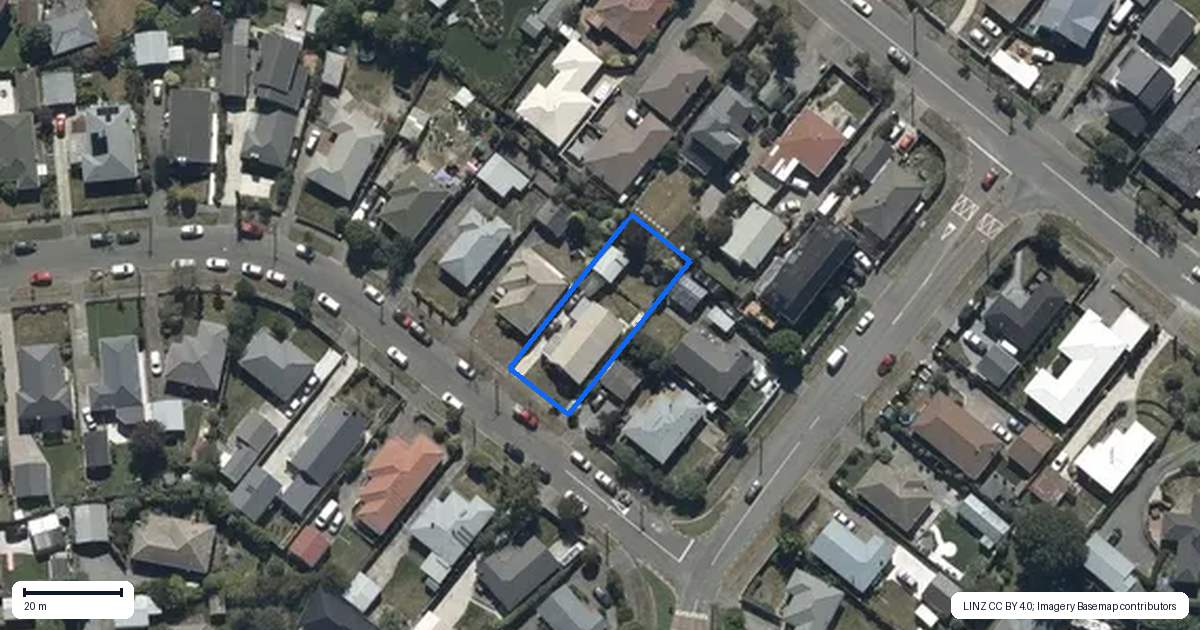 Property context map for 67 Vardon Crescent, Shirley, Christchurch