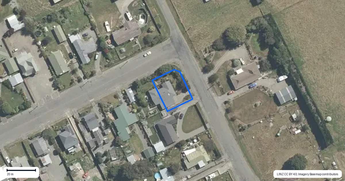 Property context map for 38 Augustine Street, Waimate