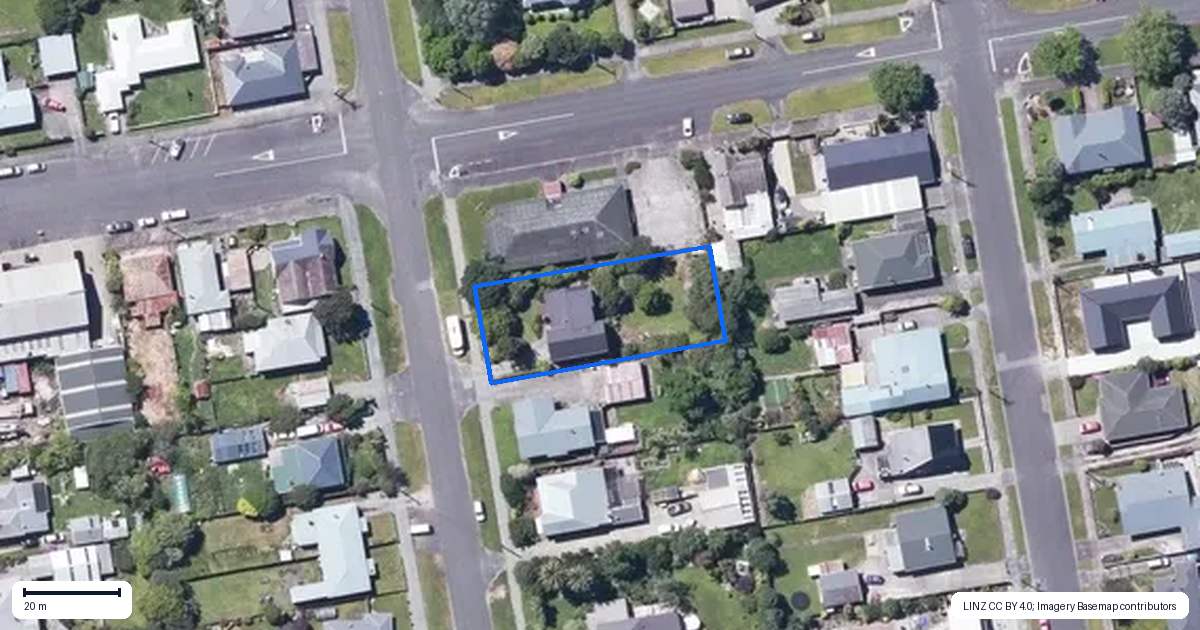 Property context map for 79 Queen Street, Westport