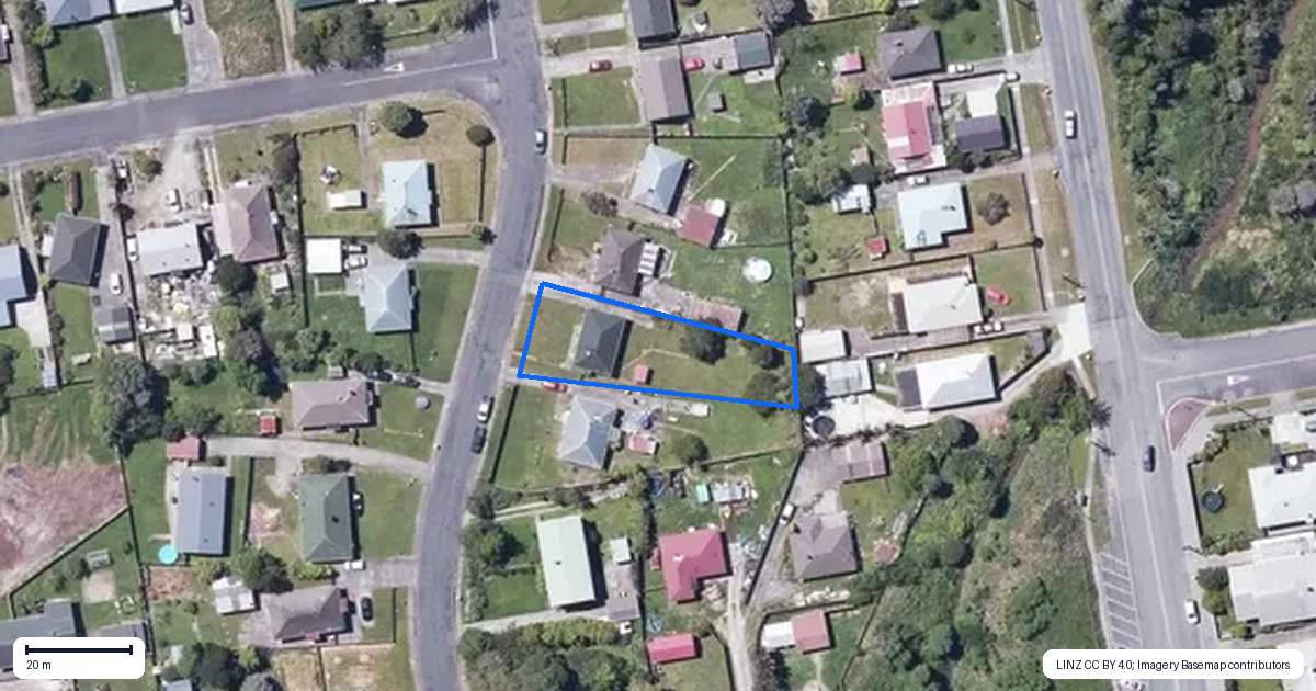 Property context map for 21 Colvin Street, Westport