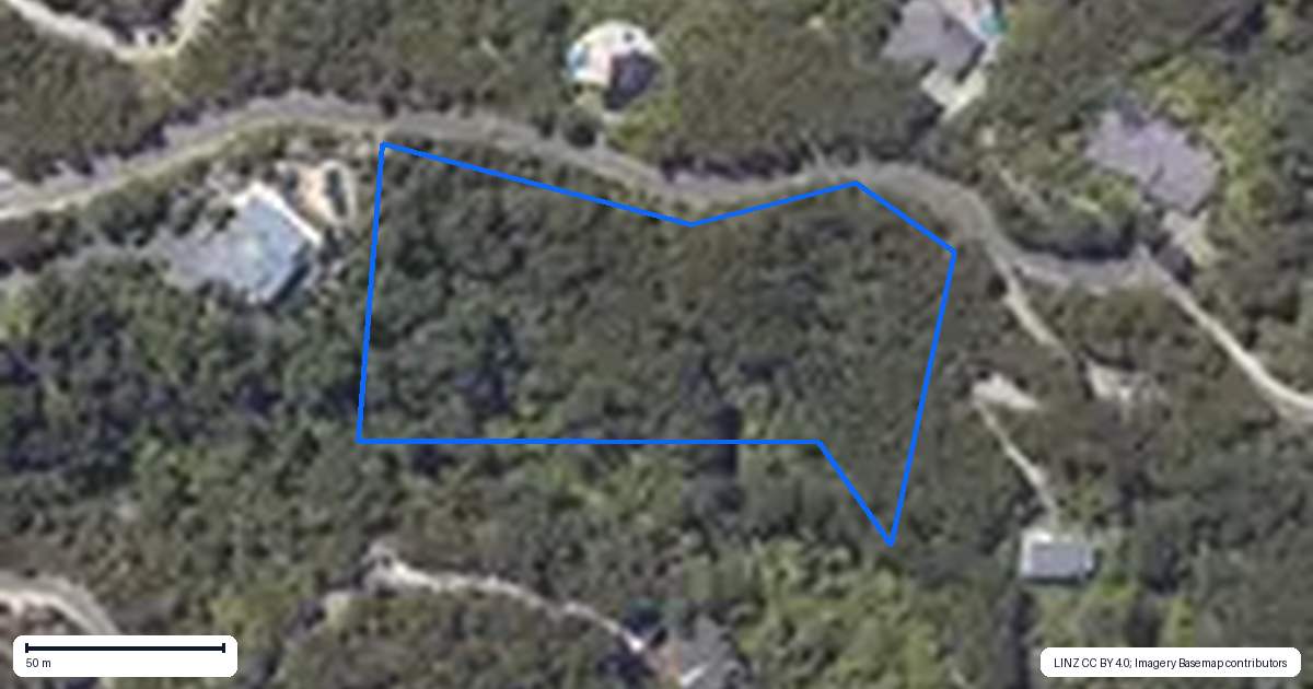 Property context map for 180 Tokongawa Drive, Kaiteriteri, Motueka