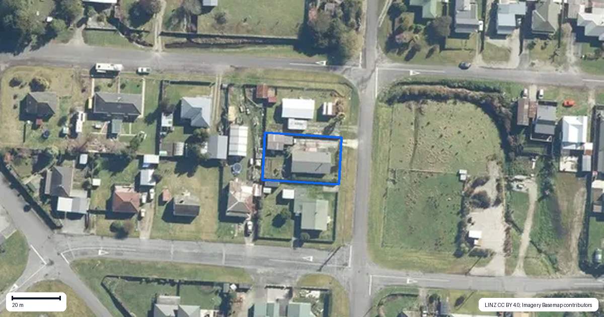 Property context map for 2 Walsh Street, Reefton
