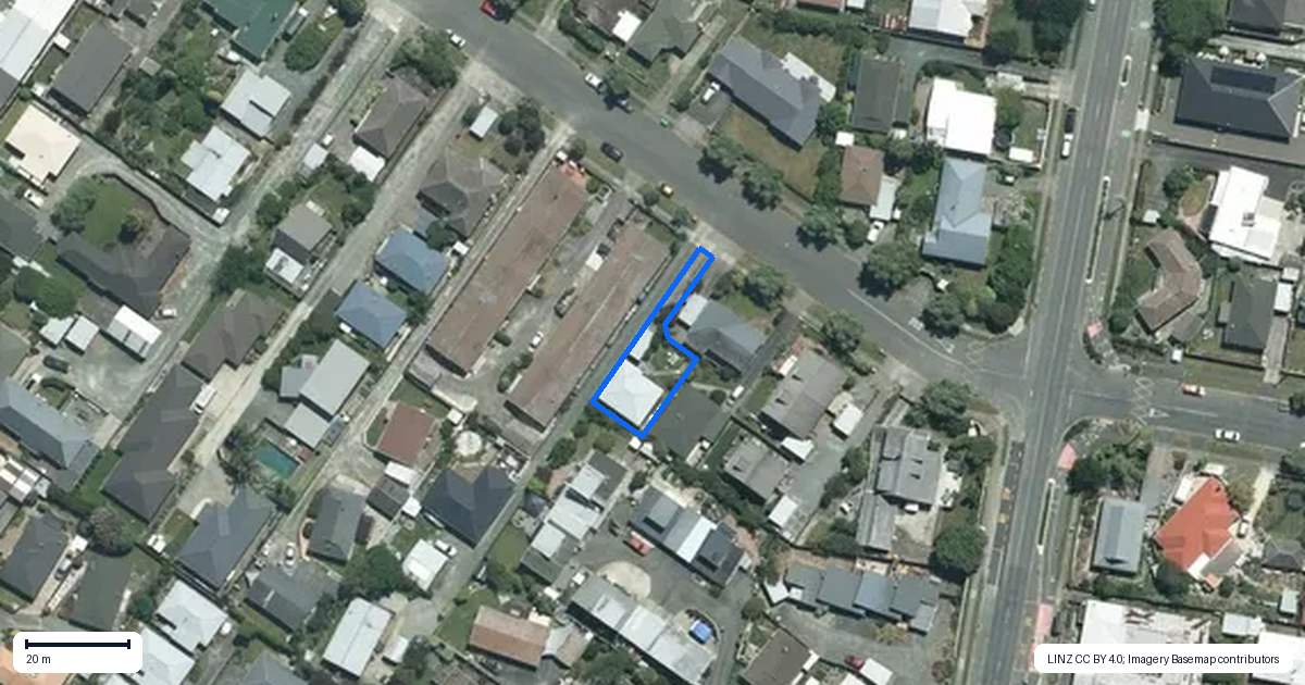 Property context map for 33 Green Street, Tahunanui, Nelson