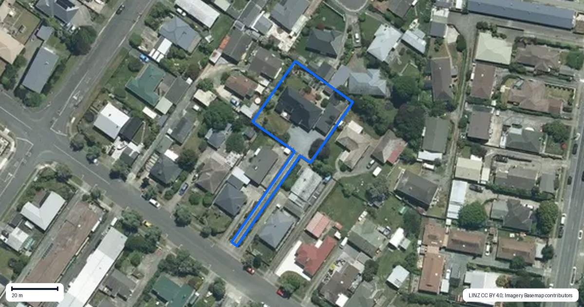 Property context map for 52 Green Street, Tahunanui, Nelson