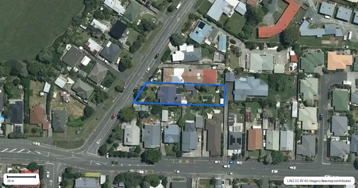 Property context map for 2 North Road, The Wood, Nelson