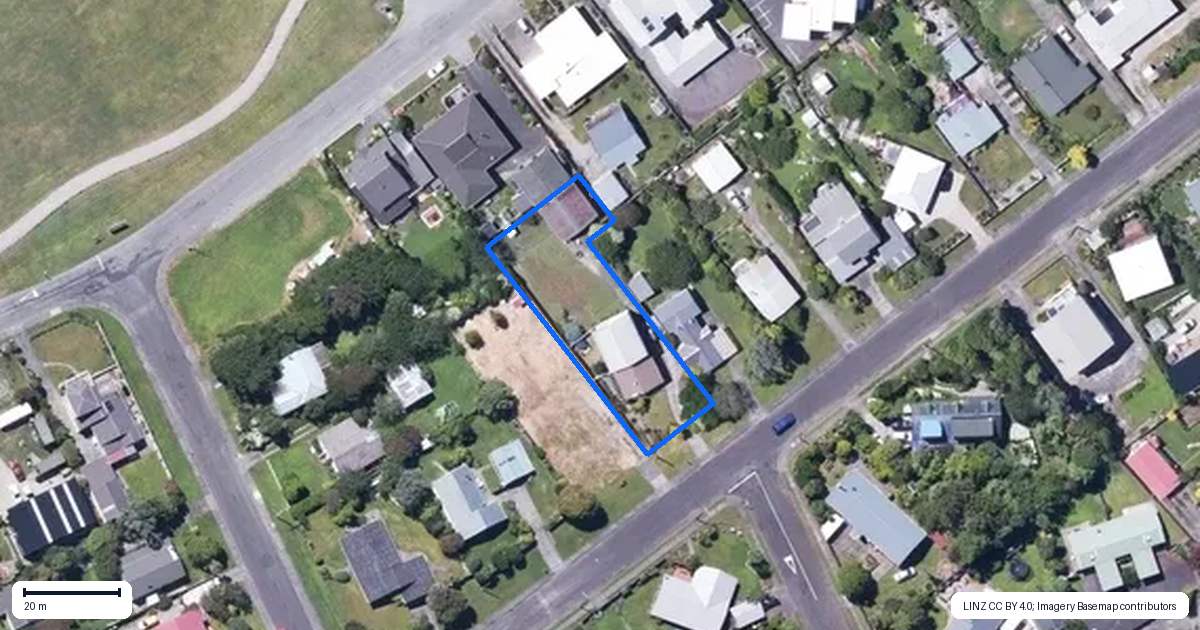 Property context map for 36 Cook Street, Carters Beach, Westport