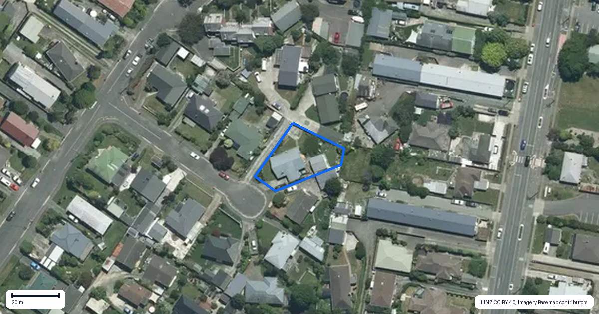 Property context map for 11 Rotoiti Street, Tahunanui, Nelson