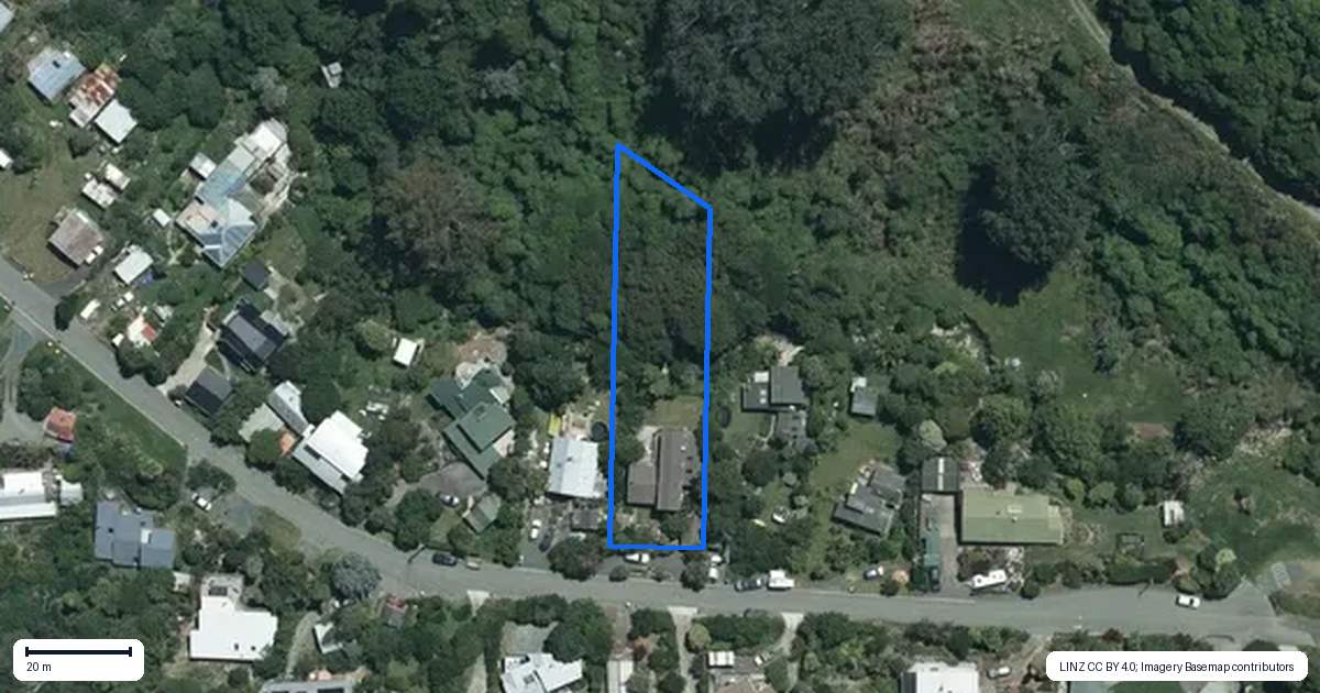 Property context map for 19 Airlie Street, Glenduan, Nelson