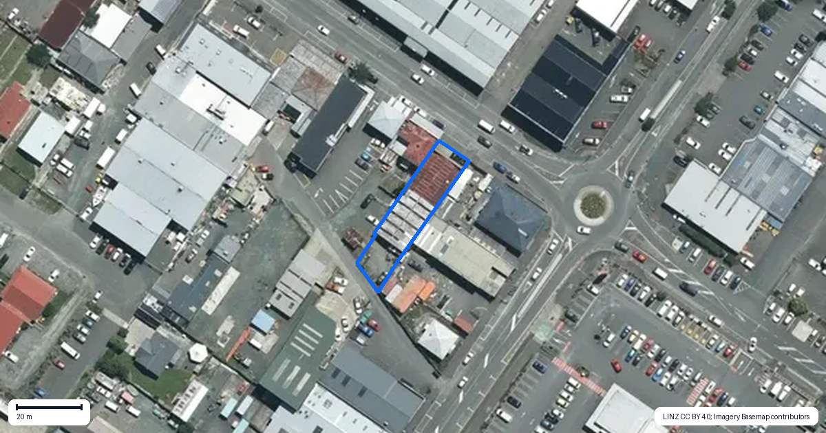 Property context map for 42 Gloucester Street, Nelson