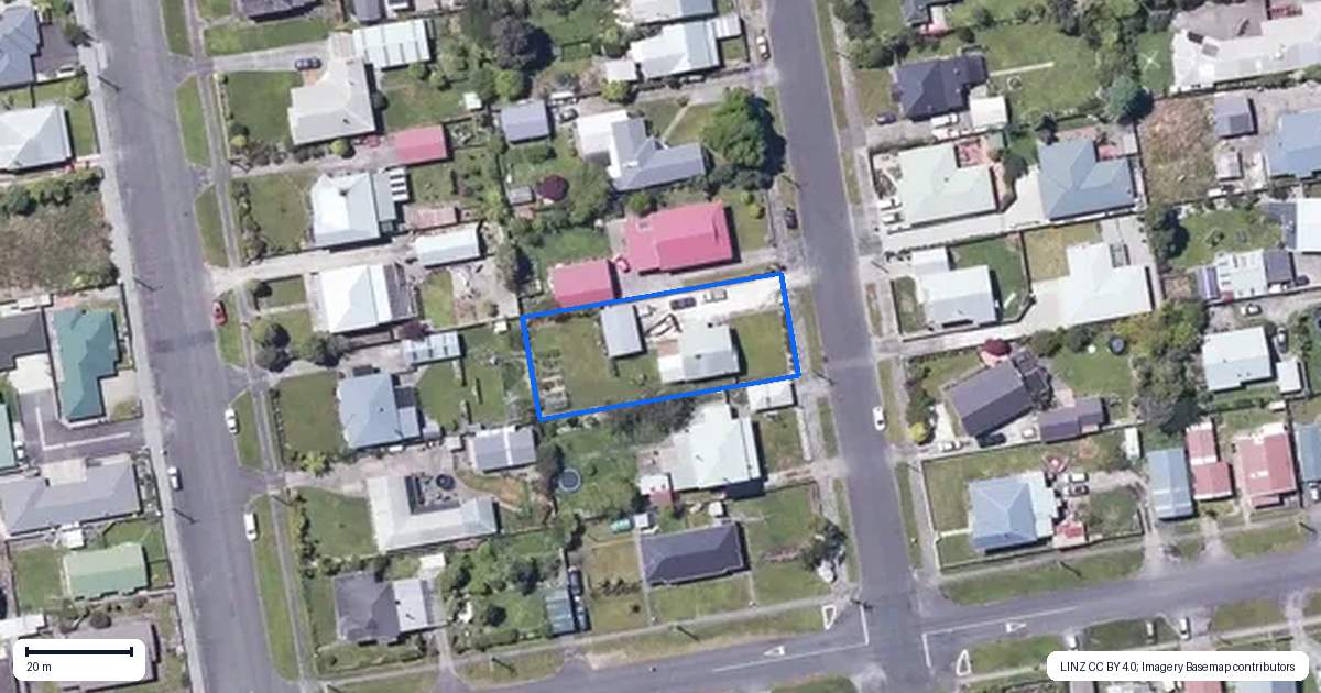 Property context map for 102 Peel Street, Westport