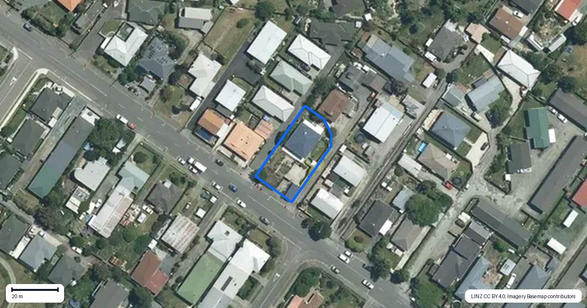 Property context map for 112 Parkers Road, Tahunanui, Nelson
