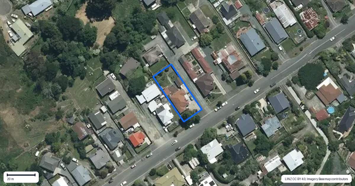 Property context map for 30 Emano Street, Toi Toi, Nelson