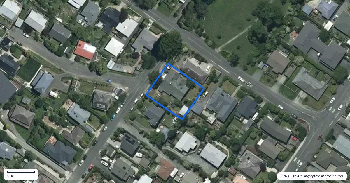 Property context map for 19 Tipahi Street, Nelson South, Nelson