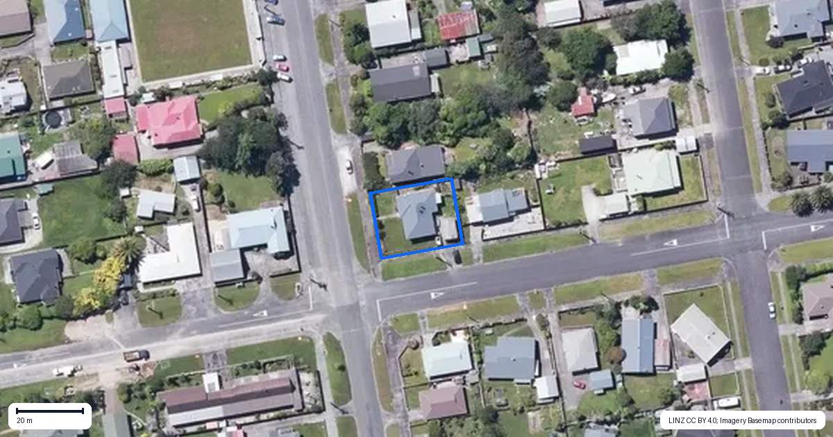 Property context map for 141 Queen Street, Westport
