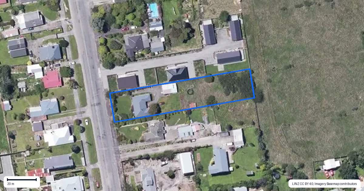 Property context map for 179 Queen Street, Westport
