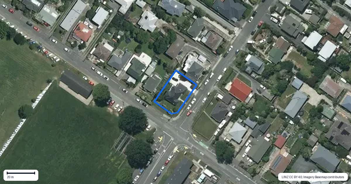 Property context map for 38 Tipahi Street, Nelson South, Nelson