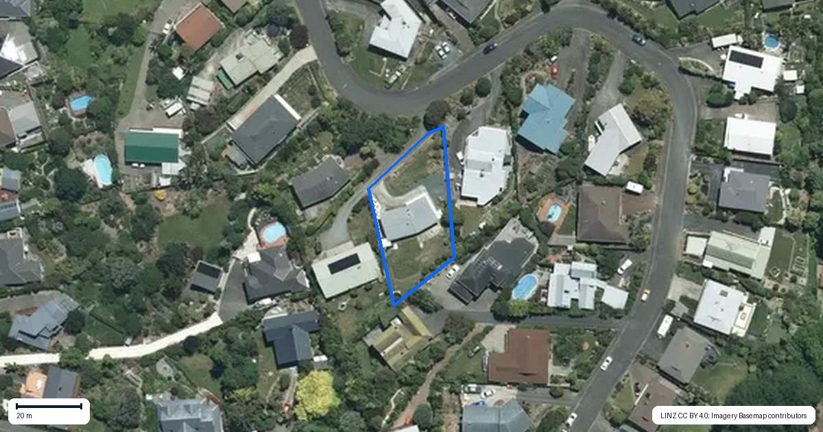 Property context map for 86 Arapiki Road, Stoke, Nelson