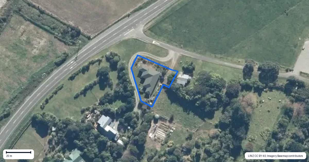 Property context map for 4 Golden Sands Road, Barrytown, Greymouth
