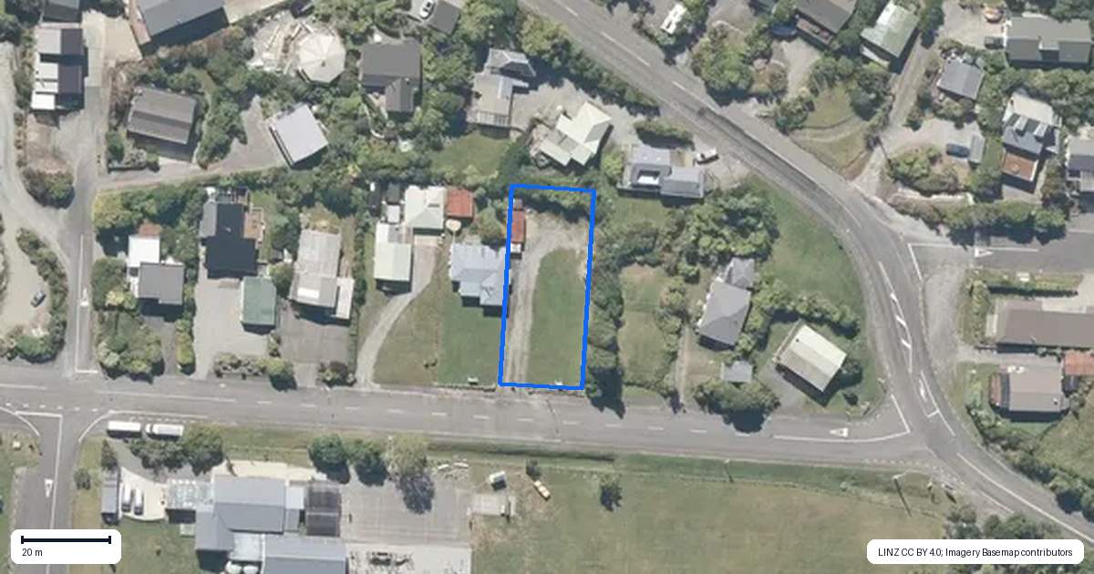 Property context map for 12 Ahau Street, Moana