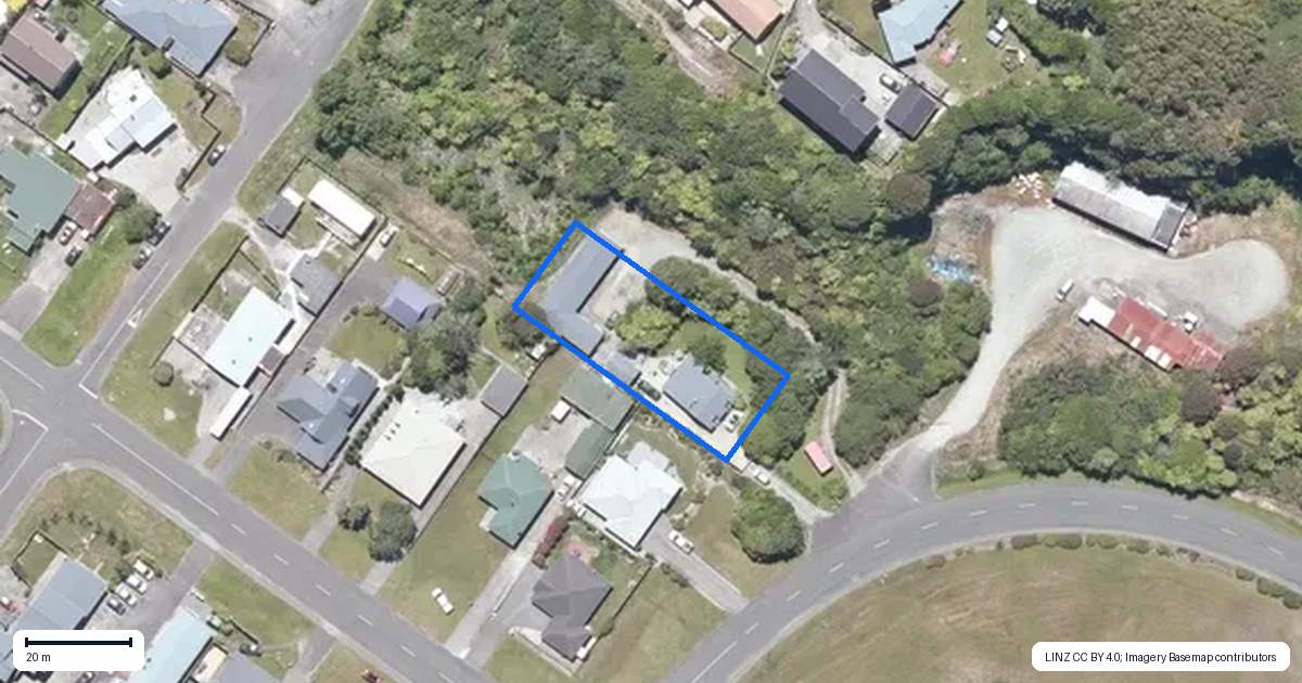 Property context map for 195 Sale Street, Hokitika