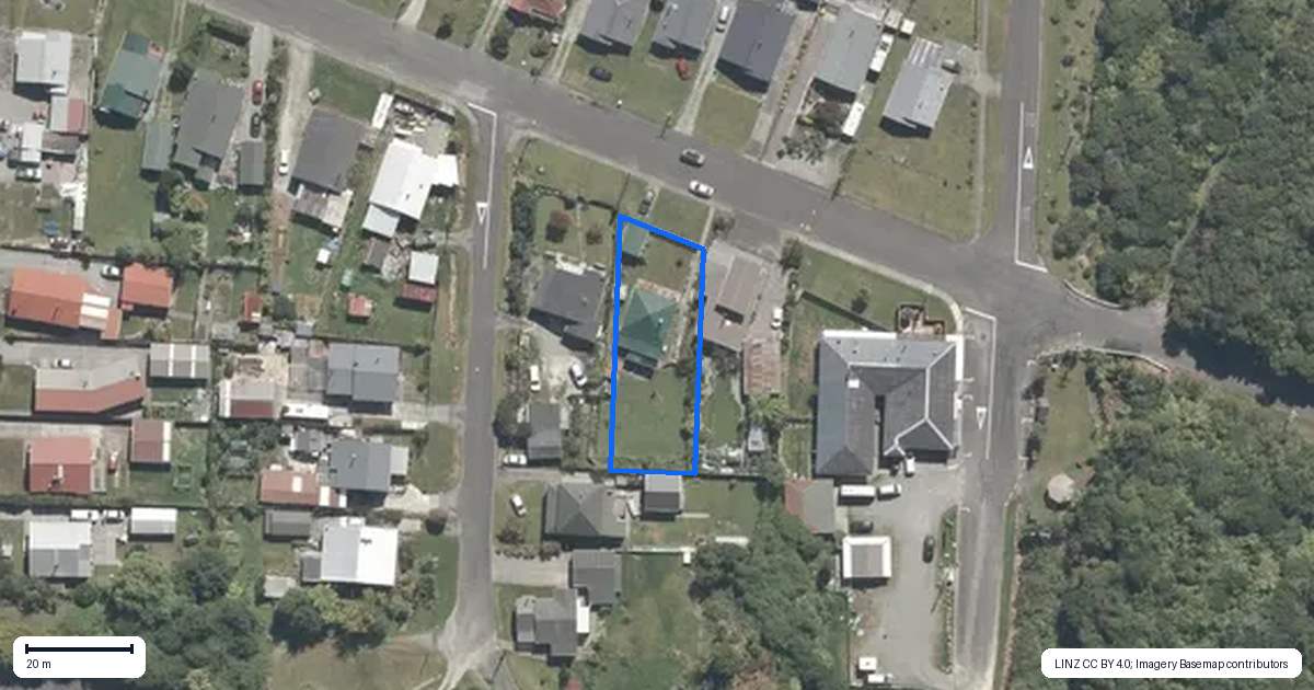 Property context map for 33 MacDougall Avenue, Dunollie, Runanga
