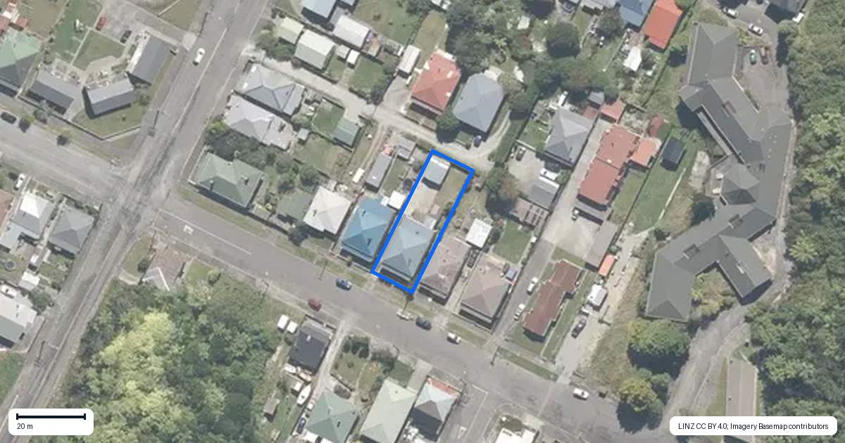 Property context map for 33 Murray Street, Greymouth