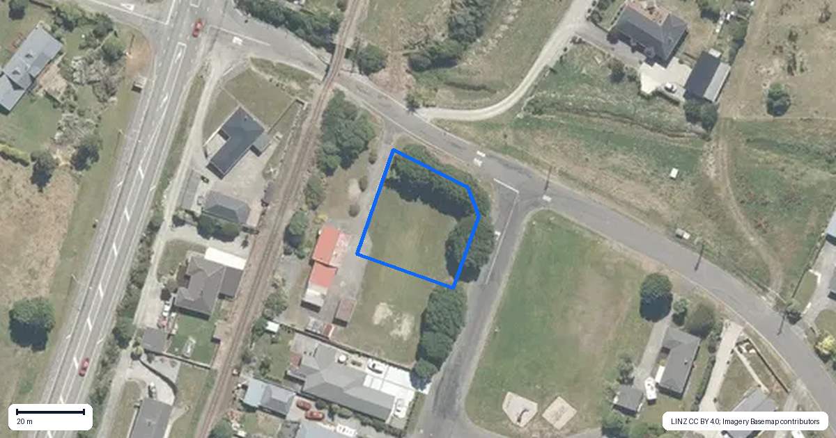 Property context map for 2 Clough Road, Paroa, Greymouth