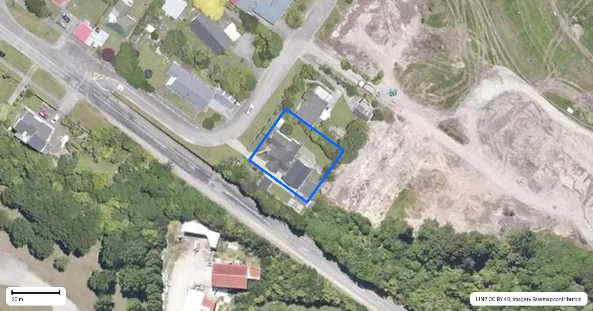 Property context map for 2 Dalton Street, Hokitika