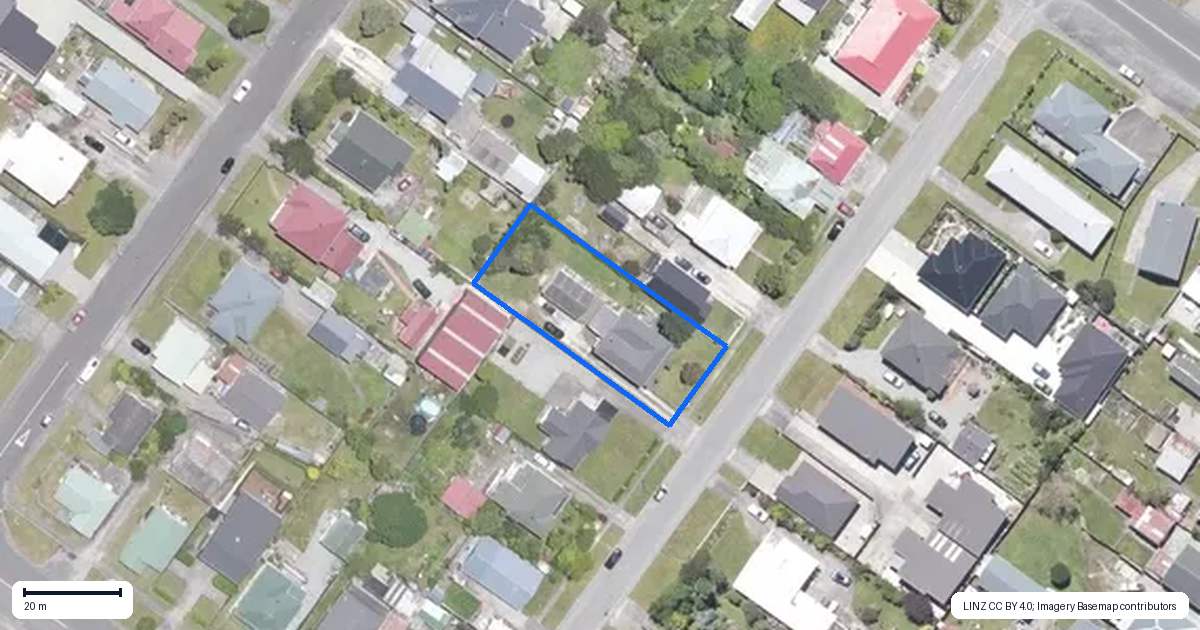 Property context map for 123 Hall Street, Hokitika