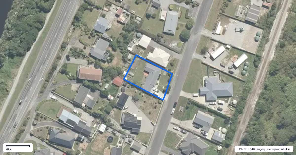 Property context map for 12 Ogilvie Road, Gladstone, Greymouth