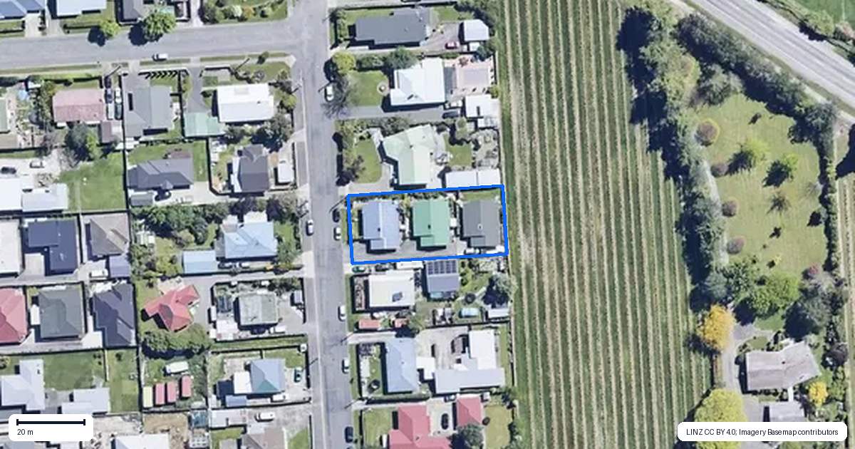 Property context map for 11 Lybster Street, Blenheim