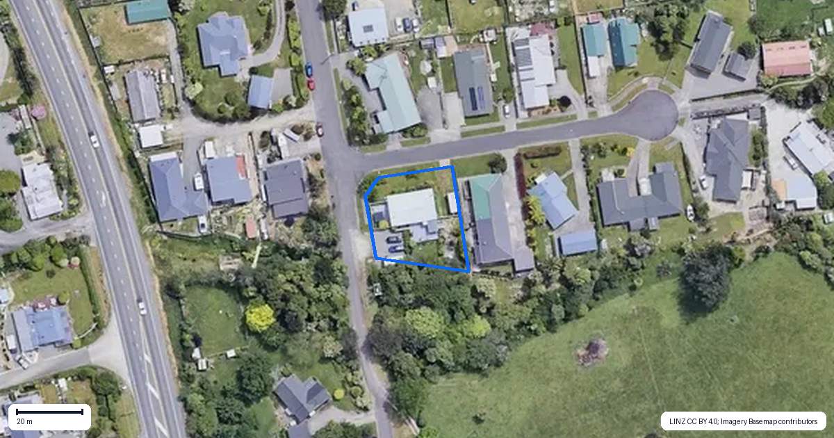 Property context map for 2 Kaituna Place, Havelock