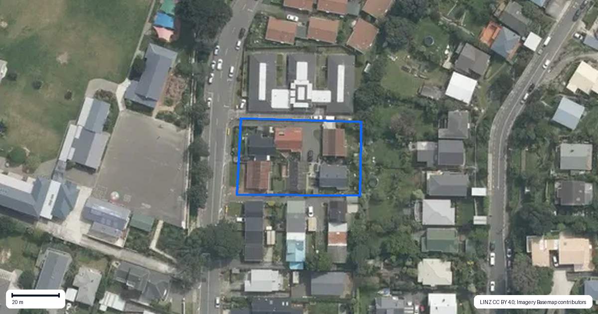 Property context map for 50 Weka Street, Miramar, Wellington