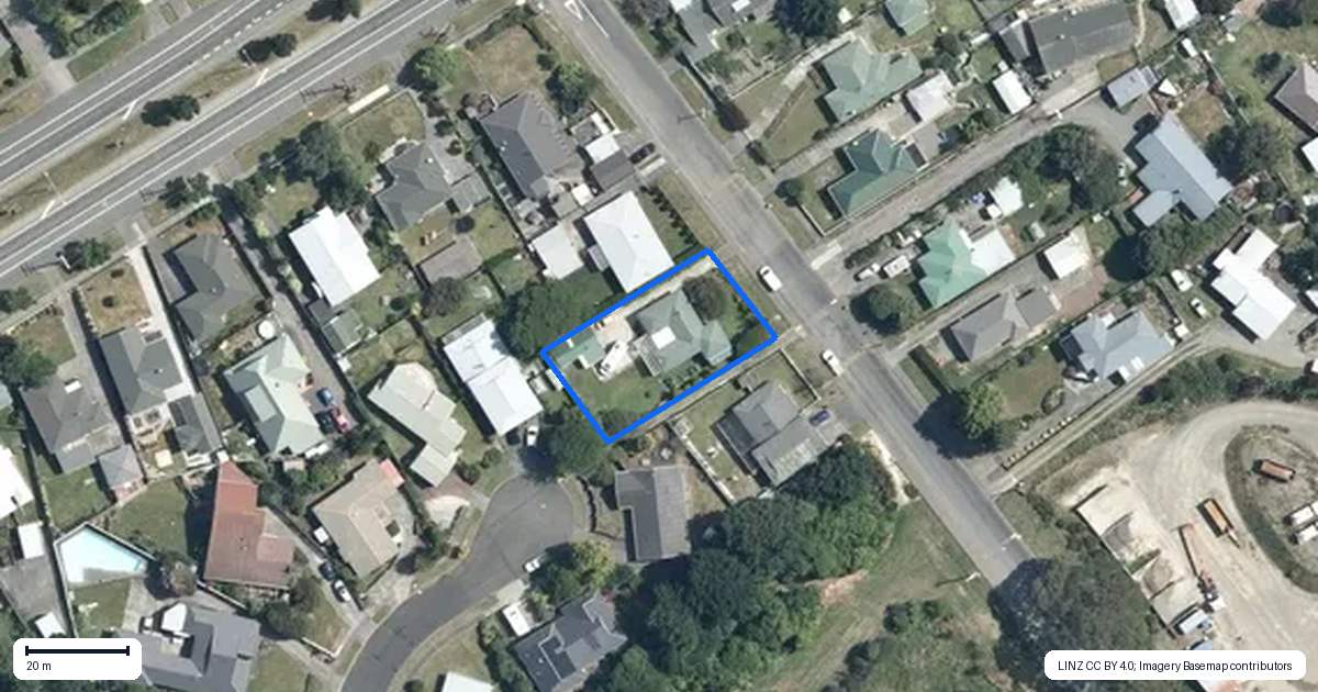 Property context map for 4 Simon Street, Feilding