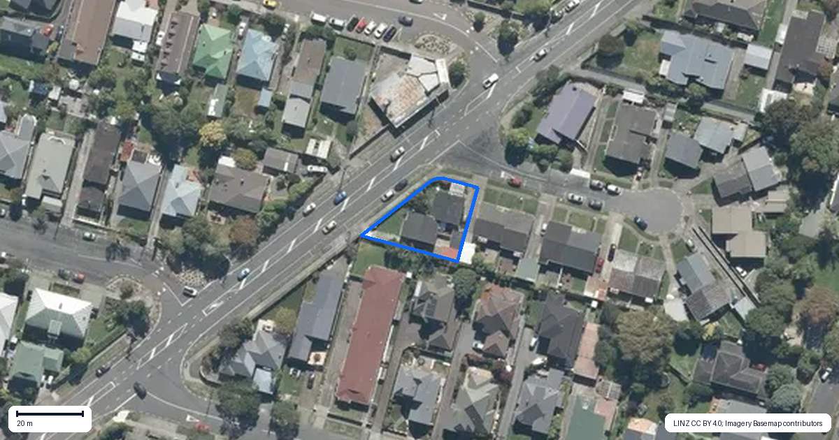 Property context map for 120 Kings Crescent, Hutt Central, Lower Hutt