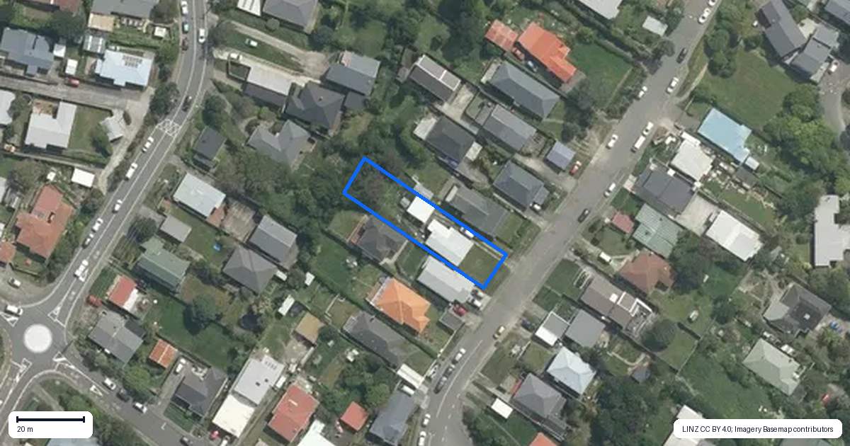 Property context map for 42 Tarawera Road, Johnsonville, Wellington