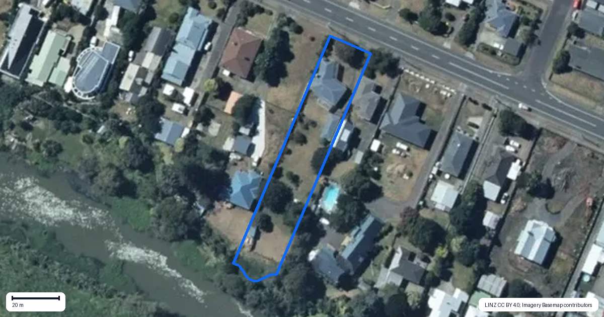 Property context map for 33 Ladys Mile, Foxton