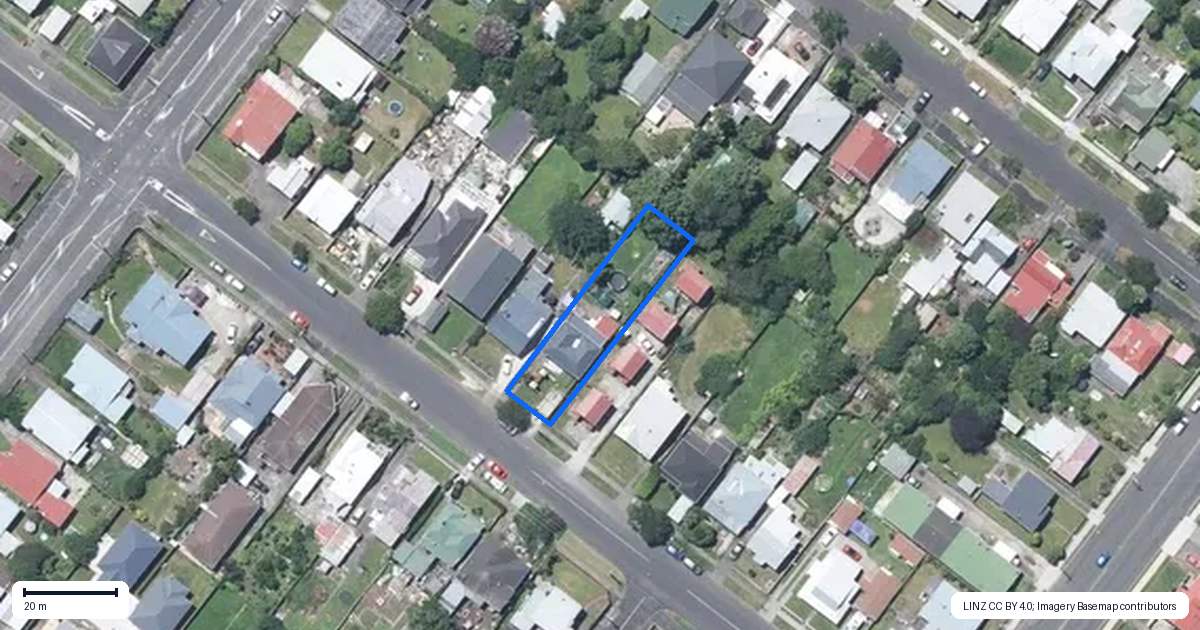 Property context map for 44 Pitt Street, Whanganui