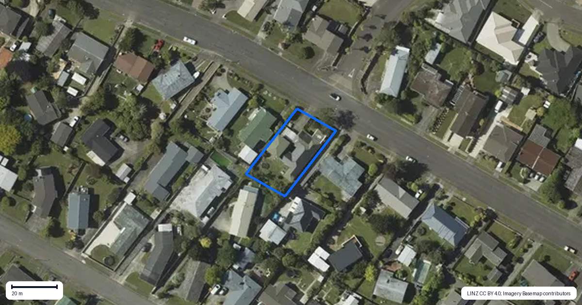 Property context map for 42 Kennedy Drive, Levin