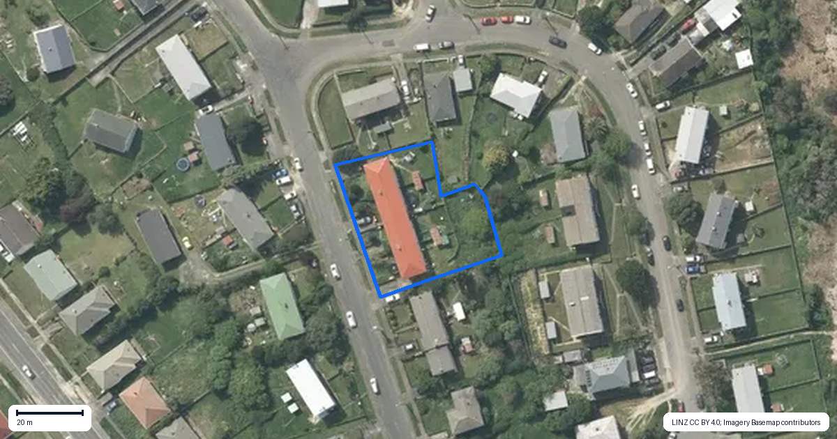 Property context map for 79 Hereford Street, Cannons Creek, Porirua