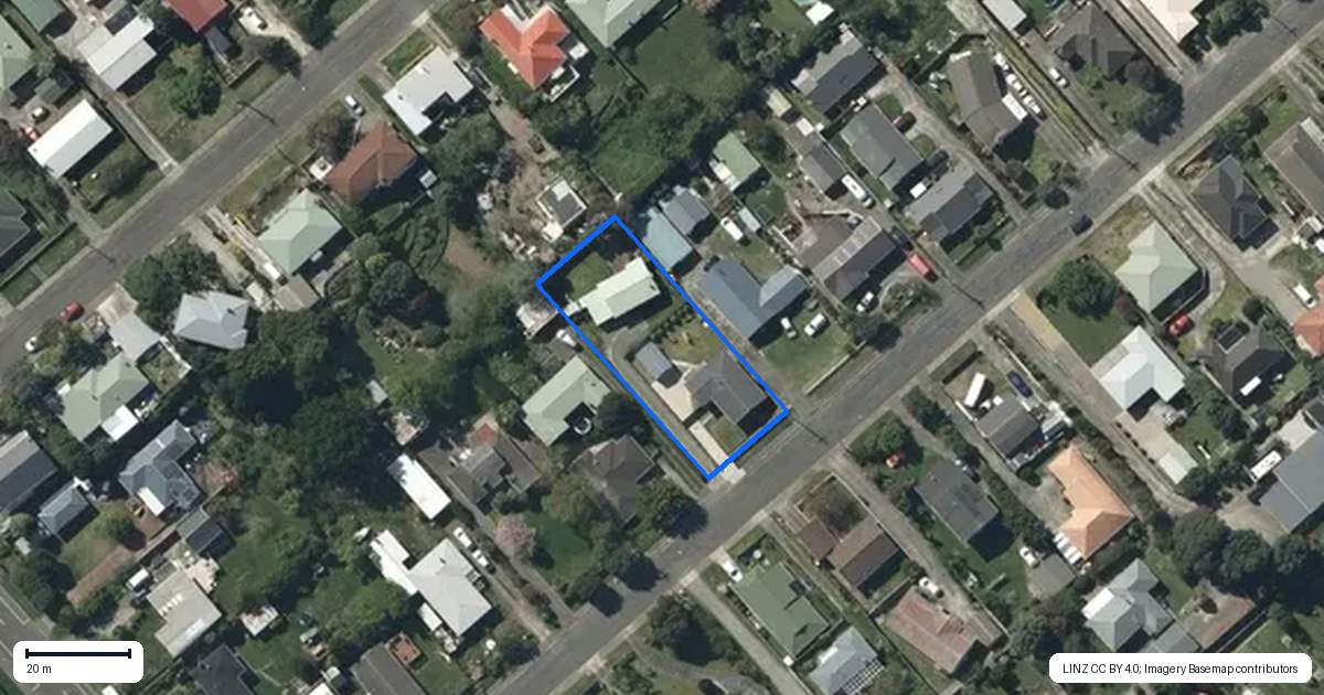 Property context map for 11 Michael Road, Paraparaumu Beach, Paraparaumu