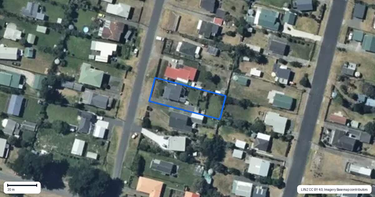 Property context map for 76 Park Avenue, Waitarere Beach, Levin